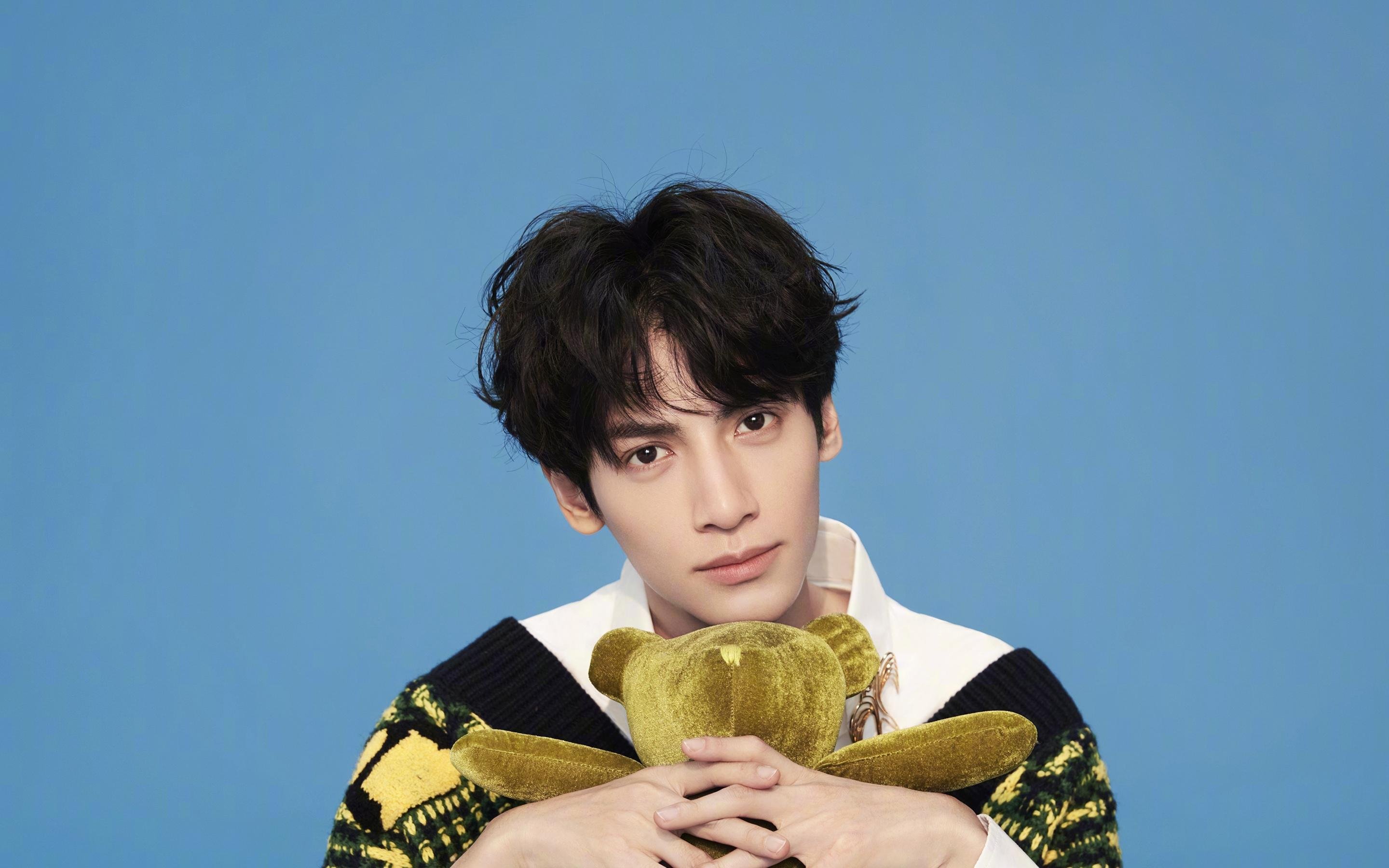 爱游戏体育-国际米兰全队协同形成高效防守结构，国际米兰 训练