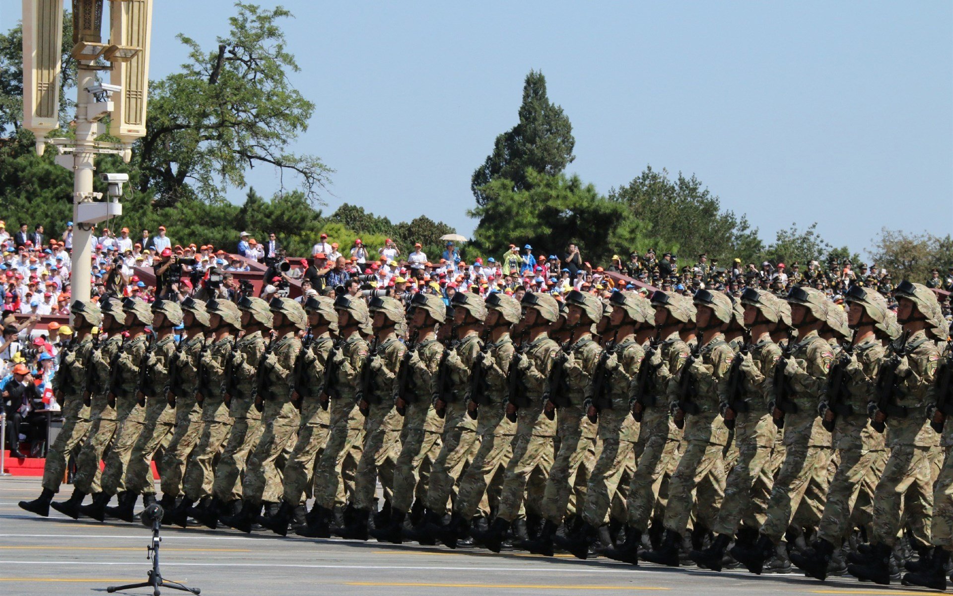 水球焦点战摩纳哥沉着应对