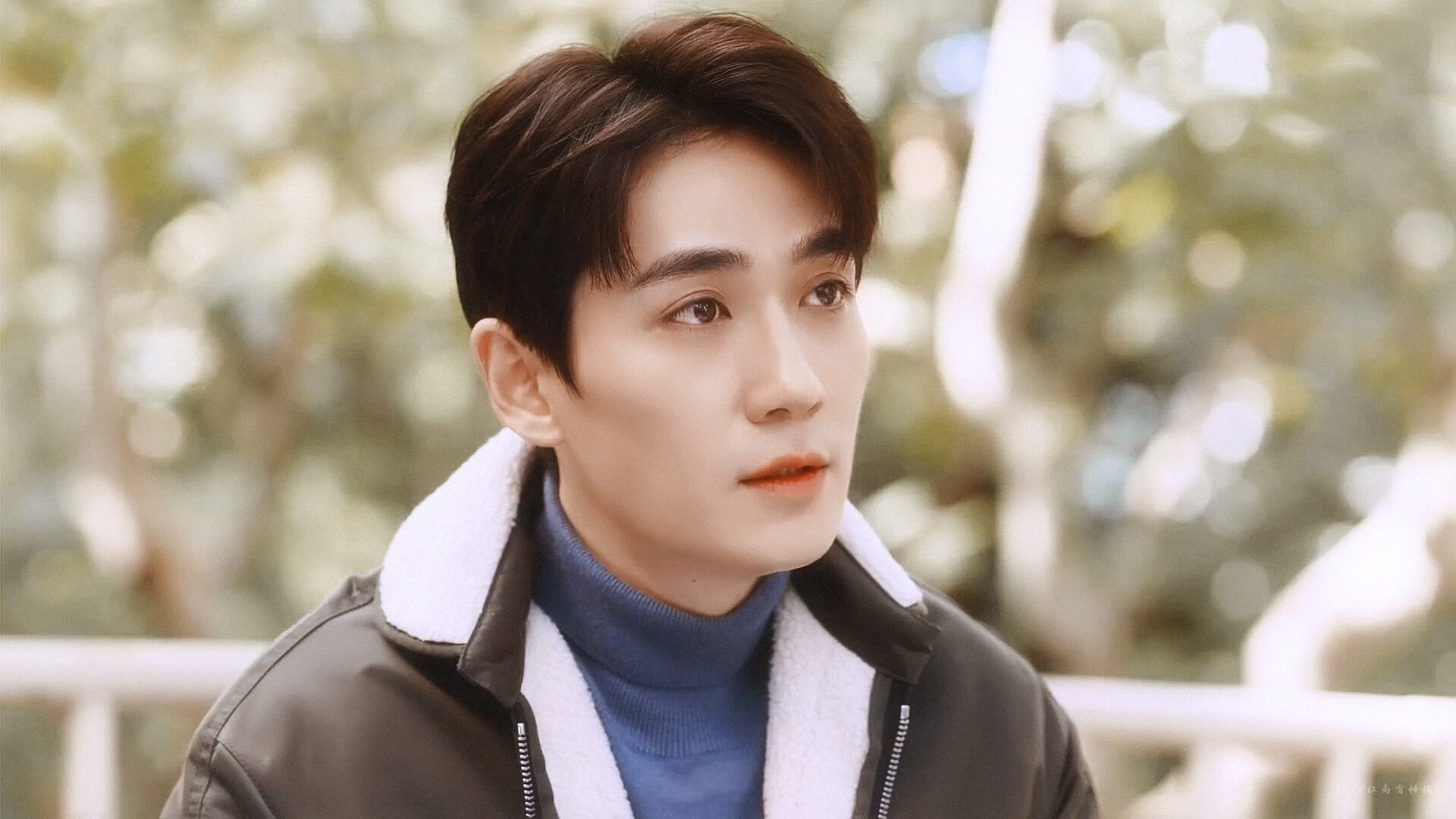 爱游戏体育app-英超激烈未止:悬念环环相扣,精彩无限!,英超bha