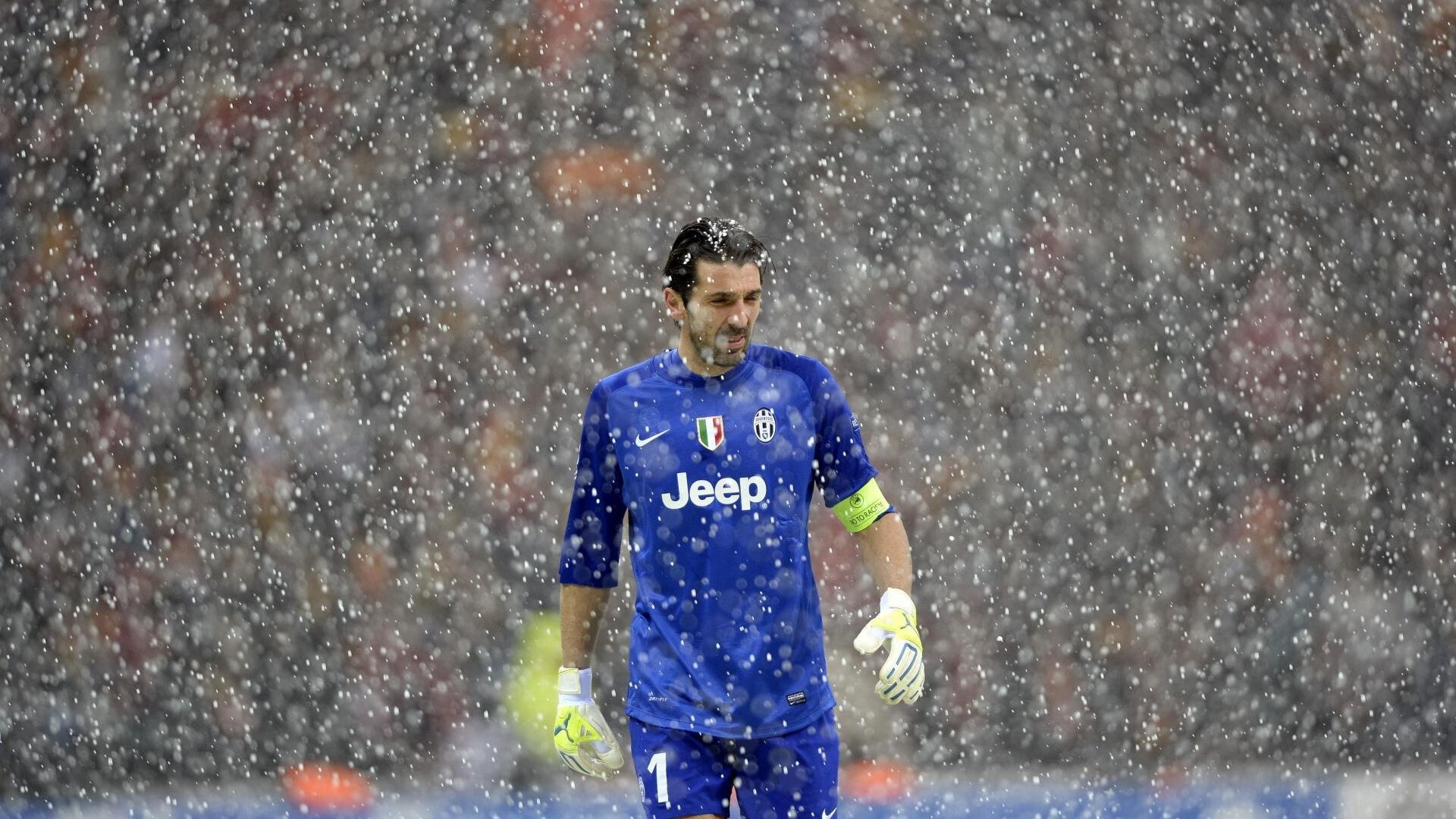 _夜光自行车节：在灯火中穿越城市脉络_，自行车灯夜骑